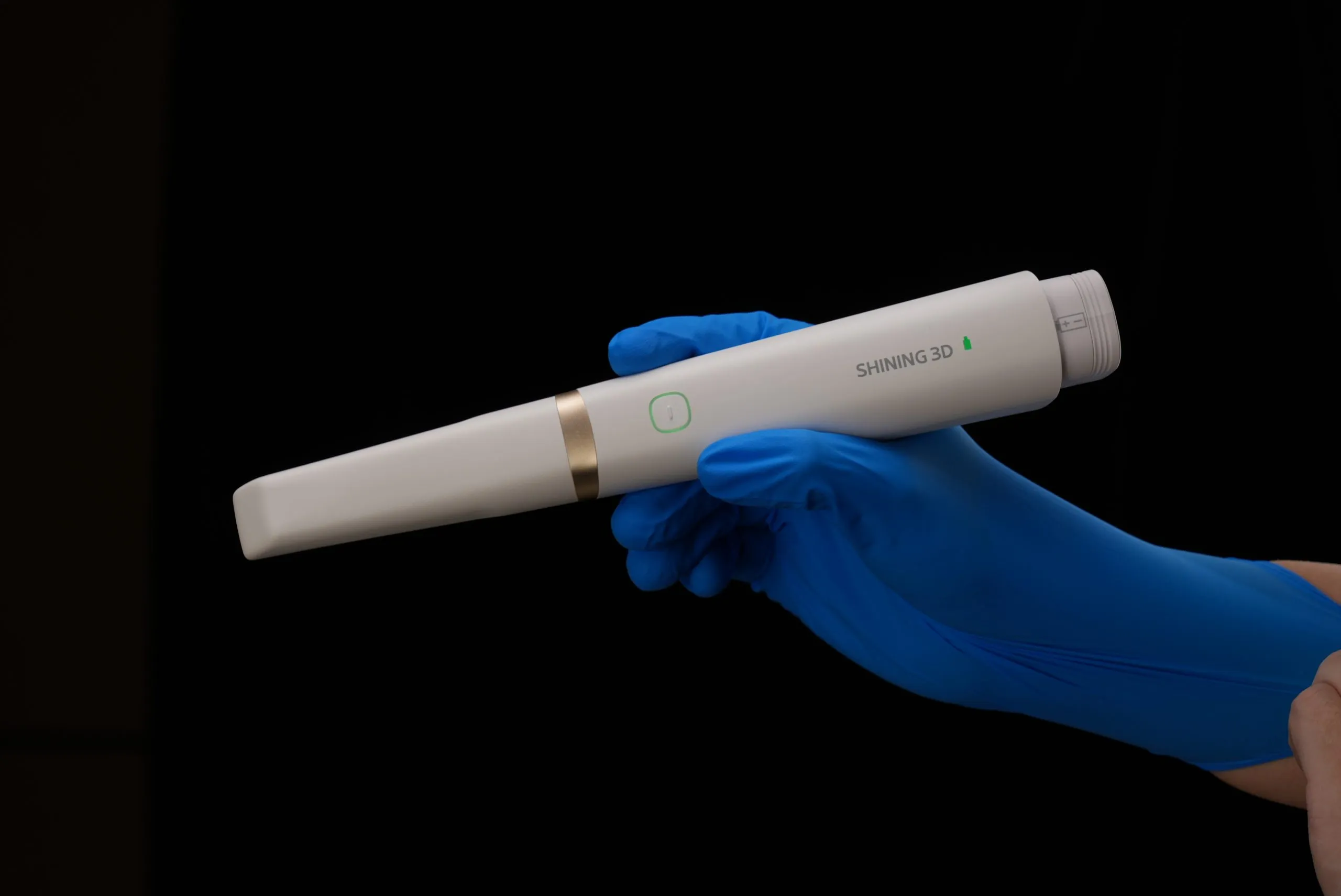 口腔内スキャナー